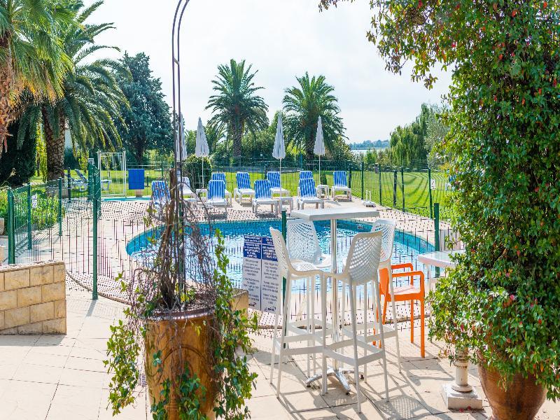 Ariane Hotel Fos Sur Mer Fos-sur-Mer Exteriör bild