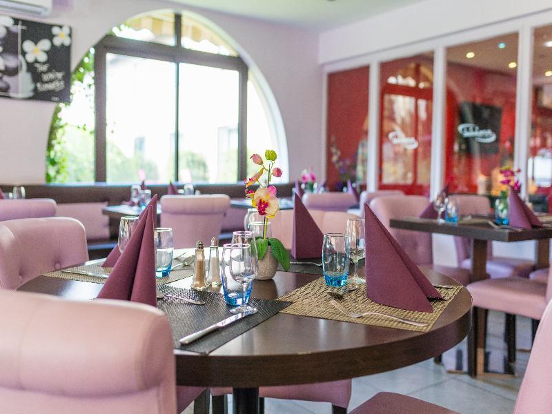 Ariane Hotel Fos Sur Mer Fos-sur-Mer Exteriör bild