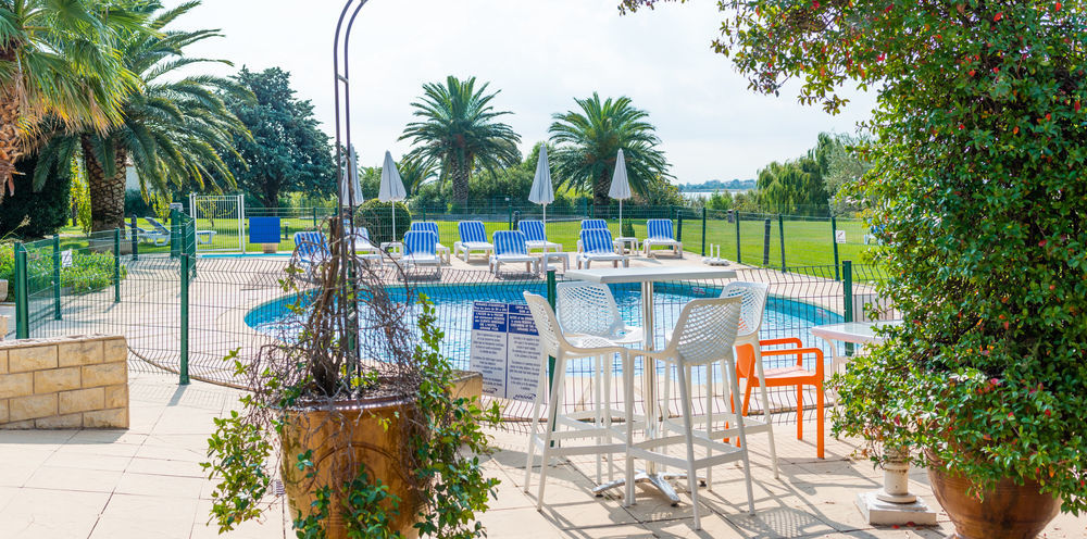 Ariane Hotel Fos Sur Mer Fos-sur-Mer Exteriör bild