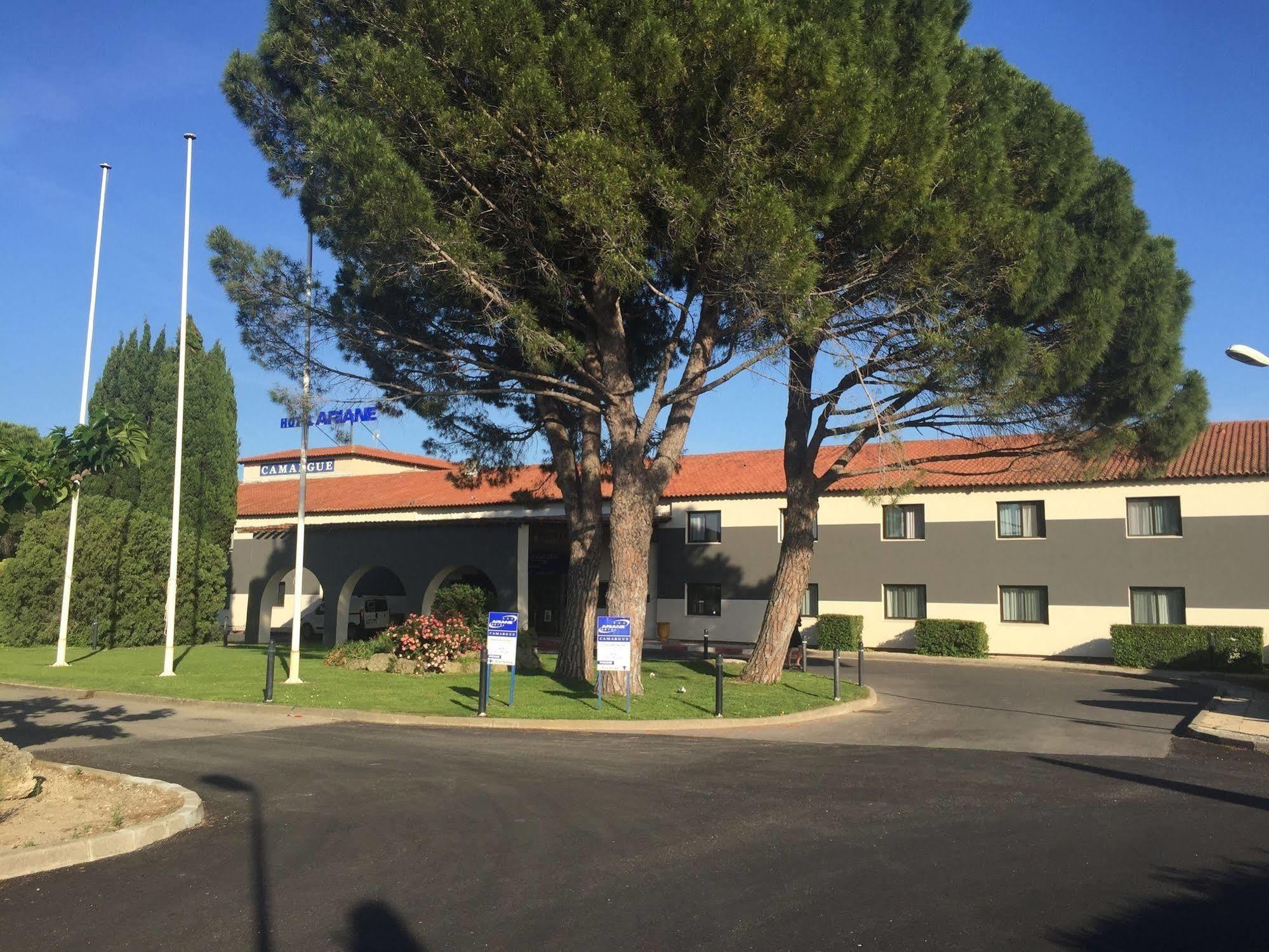 Ariane Hotel Fos Sur Mer Fos-sur-Mer Exteriör bild
